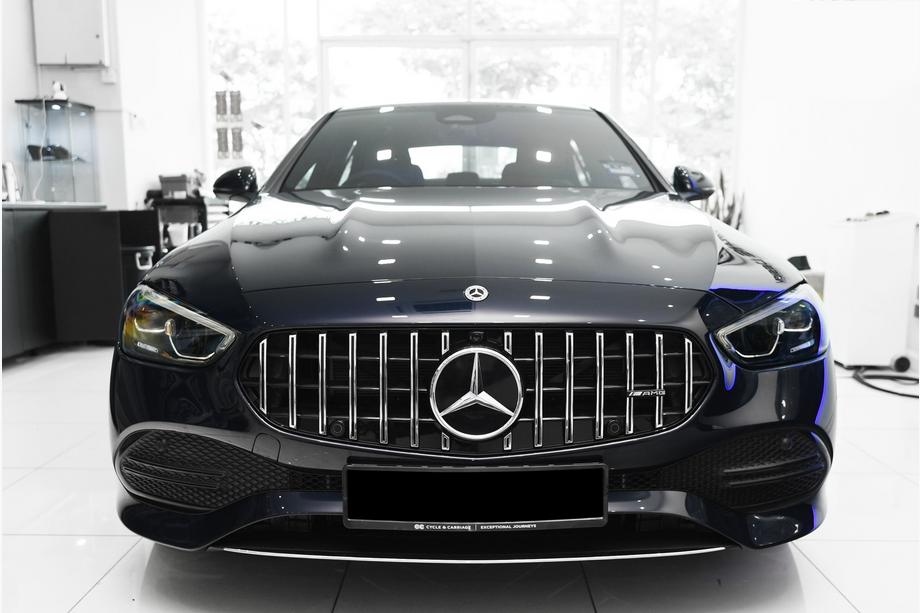Mercedes trieda C W206 2022– Predná maska GT Panamericana (pre Base) Image