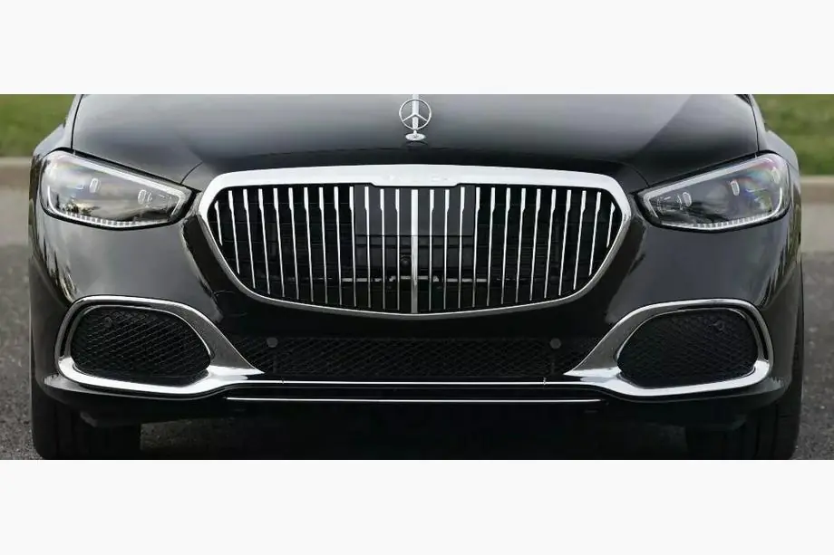 Mercedes S-class W223 2020– Predná maska Maybach Image