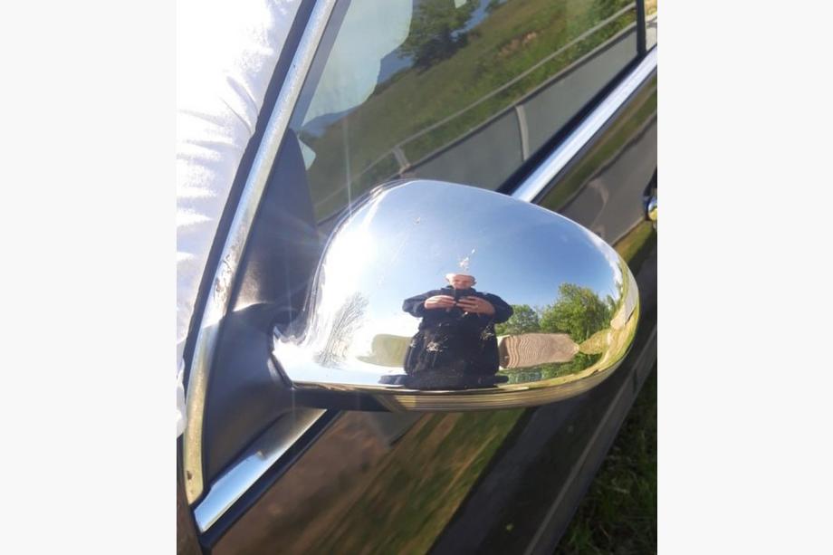 Volkswagen Jetta 2006–2011 Nerezové chrómové kryty spätných zrkadiel (2 ks) Carmos - turecká oceľ Fotografia 4