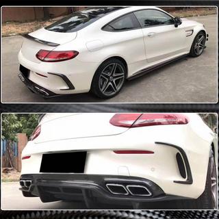 Karbonové kryty zadného nárazníka (pre kupé/kabriolet C63 AMG 2015-2019) fotografia 3
