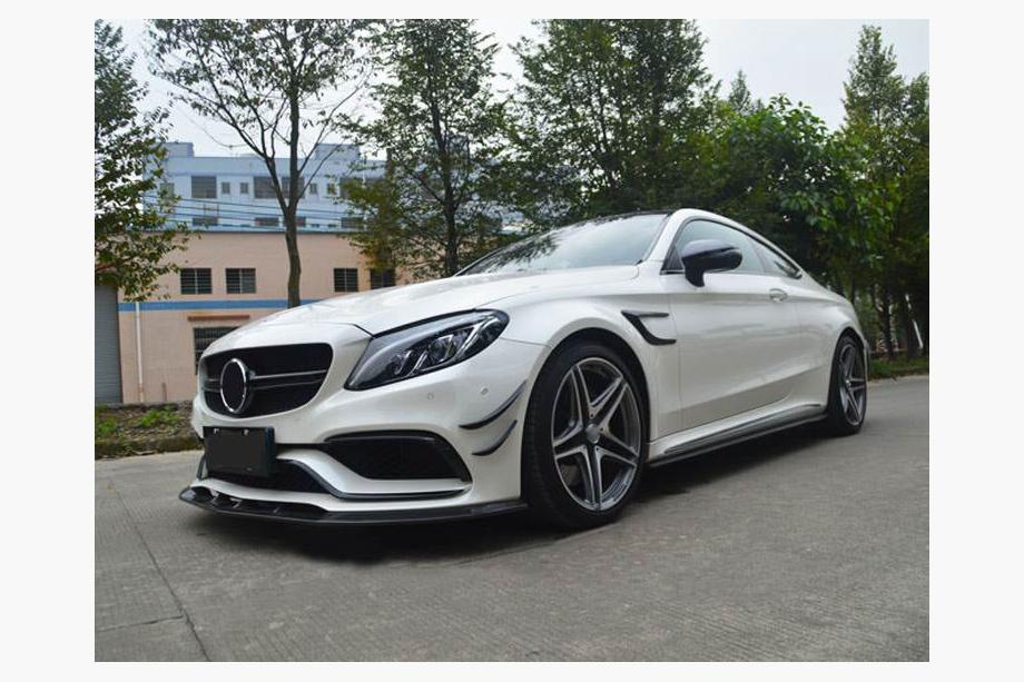 Mercedes C-class W205 2014–2021 Kryty predných blatníkov (pre kupé/kabriolet C63 AMG 2015-2019, karbón) Fotografia 6
