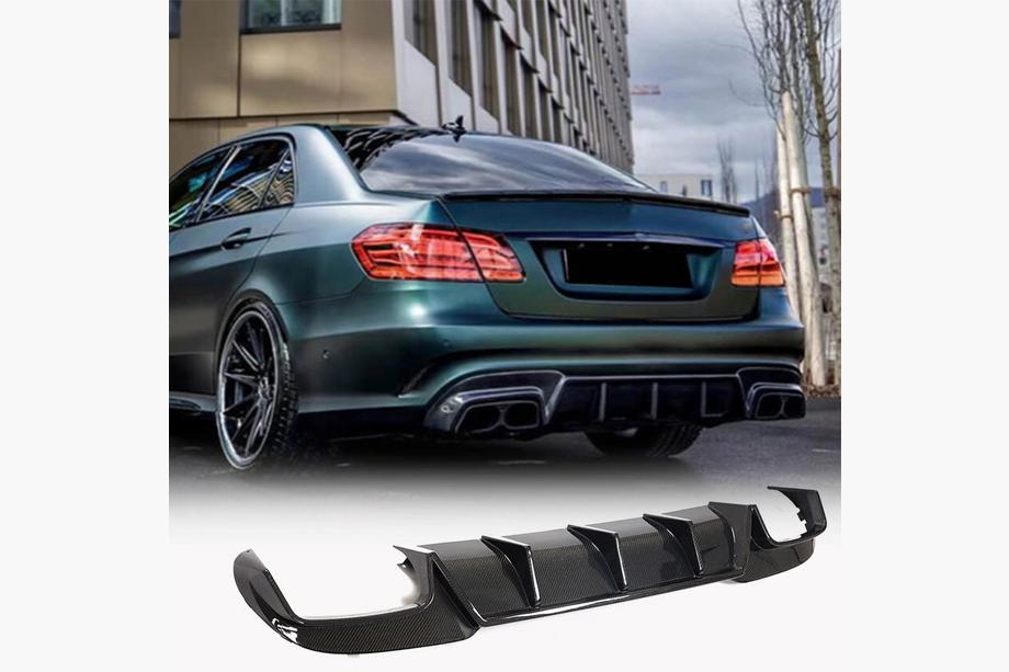 Mercedes E-class W212 2009–2016 Difúzor zadného nárazníka V2 (pre E63 AMG 2013-2016, karbón) Image