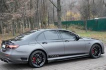 Mercedes Trieda E W213 2016–2023 Bočné prahy (2016-2019, Karbón) fotografia 25