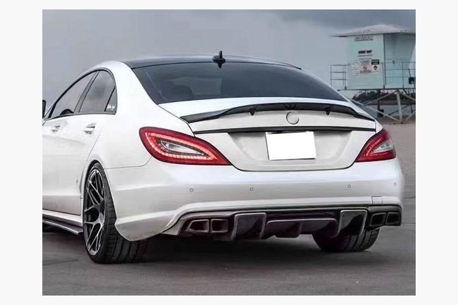 Mercedes CLS C218 2011–2018 Difúzor zadného nárazníka (pre AMG-Line/CLS63 AMG 2011-2014, karbón) Fotografia 3