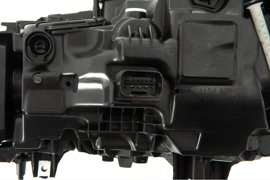 BMW rad 7 F01/F02 2008–2015 Faceliftový kit pre G12 M760 (bez výmeny veka kufra a zadných blatníkov) Fotografia 38
