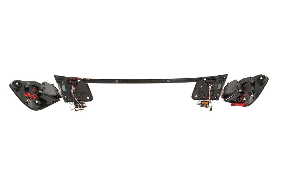BMW rad 7 F01/F02 2008–2015 Faceliftový kit pre G12 M760 (bez výmeny veka kufra a zadných blatníkov) Fotografia 68
