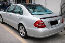 Mercedes E-сlass W211 2002–2009 Spojler (karbón) fotografia 3