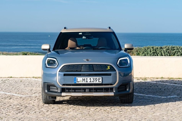 Recenzia Mini Countryman Electric: Elektrická evolúcia štýlového crossovera Fotografia 2