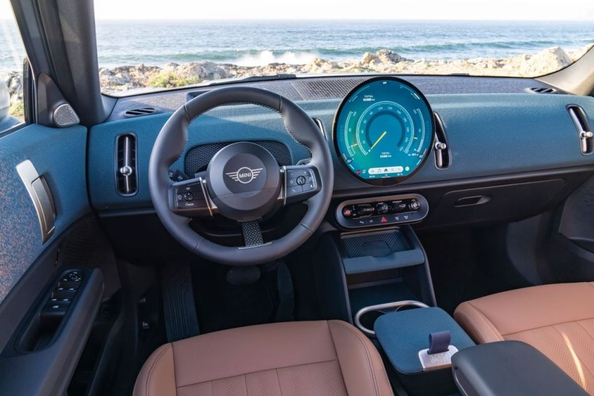 Recenzia Mini Countryman Electric: Elektrická evolúcia štýlového crossovera Fotografia 6