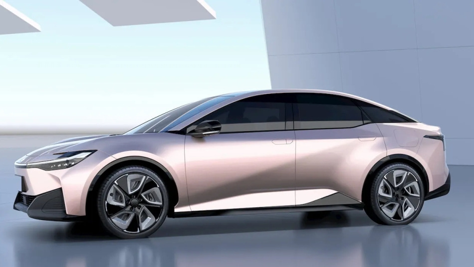 Recenzia elektrického sedanu Toyota bZ3