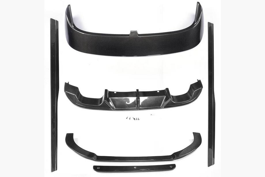 Volkswagen Golf 7/E-Golf 2012–2020 Bodykit sada Carbon FullSet (pre R/R-line HB 2012-2017, karbón) Fotografia 1