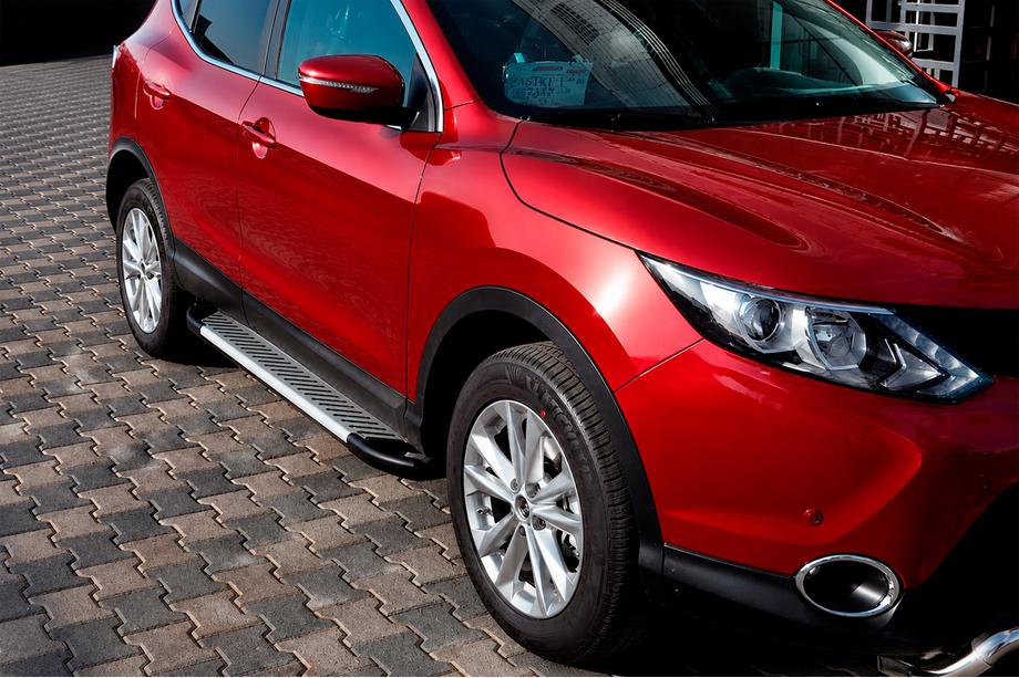 Nissan Qashqai 2014–2021 Bočné prahy Line (2 ks, hliník) Image
