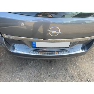 Ochranná lišta na zadný nárazník OmsaLine lesklá (SW, nerez) Opel Astra H 2004–2013 fotografia 4