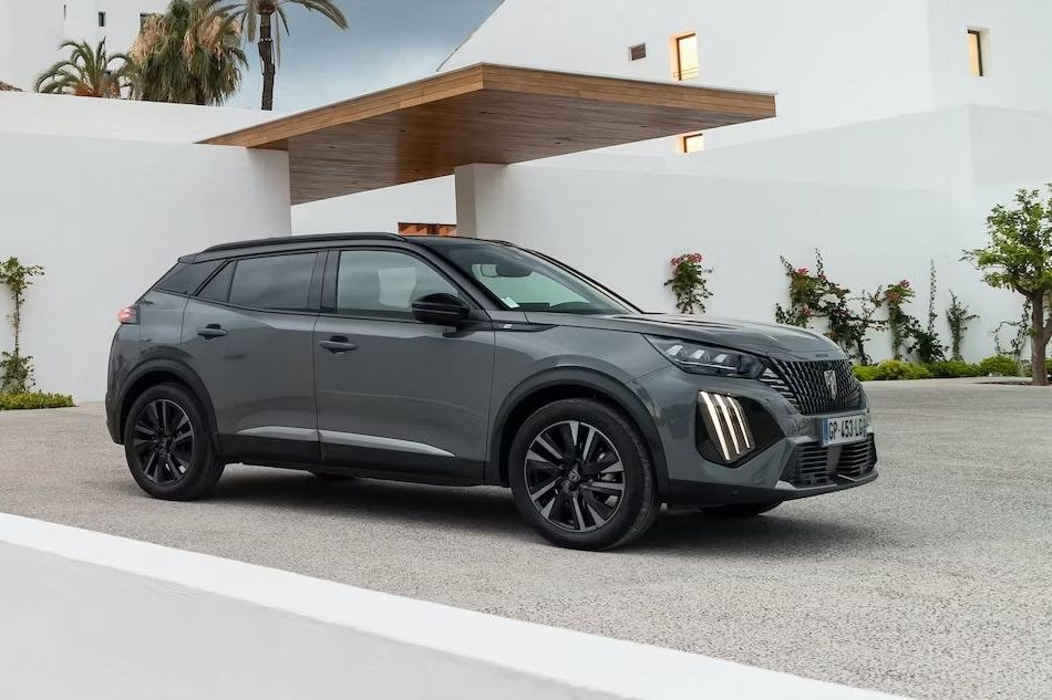 Modernizovaný Peugeot 2008: svieži pohľad na mestský crossover