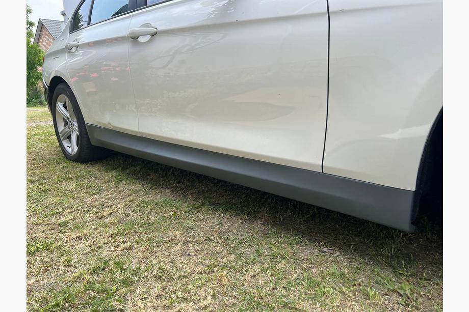 BMW rad 3 F30/F31 2012–2019 Bočné prahy v štýle F80 M3 Image