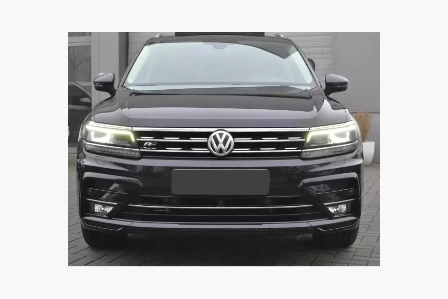 Volkswagen Tiguan 2016–2023 Predné svetlomety Full LED (pre 2016-2020, 2 ks) Fotografia 1