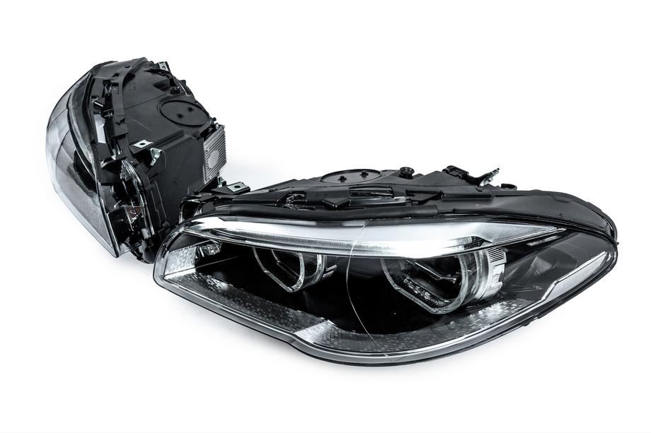 BMW 5. rad F10/F11 2010–2016 Predné svetlomety s modulmi Full LED (2010-2013, 2 ks) Fotografia 3