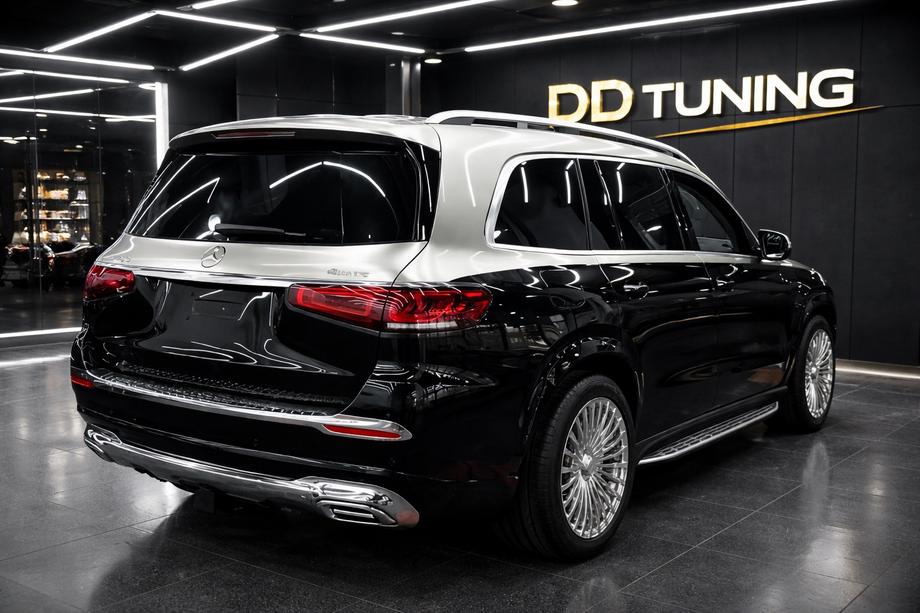 Mercedes GLS X167 2019– Zadný nárazník s difúzorom Maybach GLS600 Image