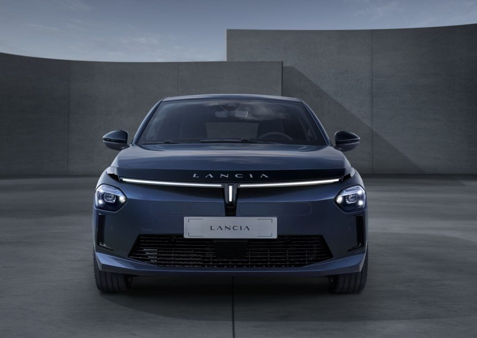 Lancia Ypsilon (L21): Návrat štýlu a efektivity