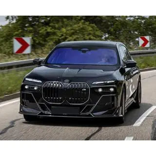 MNSR-Style Carbon bodykit fotografia 1