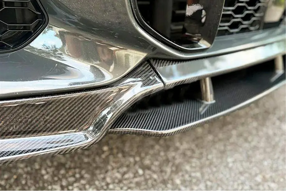 BMW X6 G06 2019–2027 Predný nárazníkový lip Carbon V1 (pre M-Sport, 2018-2022) Fotografia 4