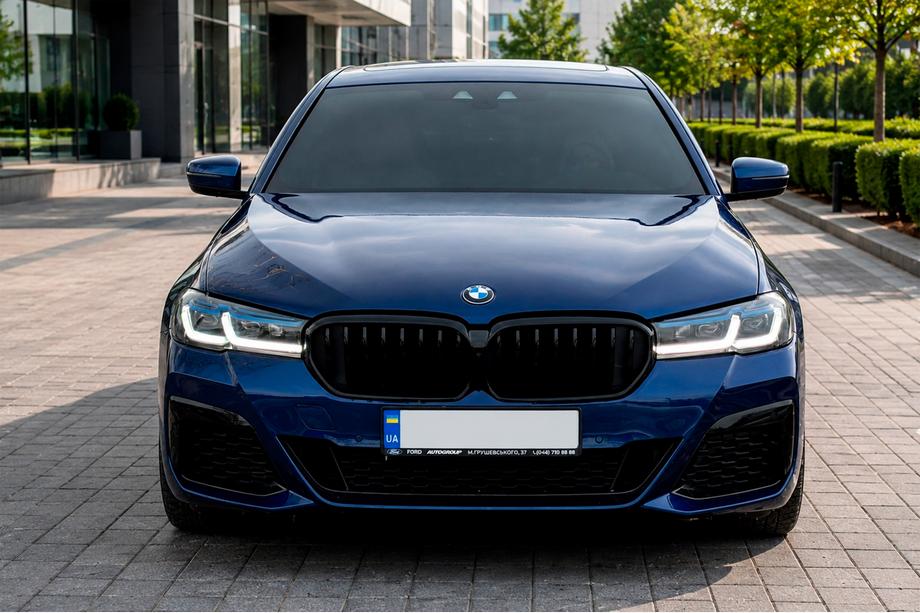 BMW 5. rad G30/G31 2017–2023 Predný nárazník M-Tech (pre 2021+) Image