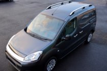 Peugeot Partner Tepee 2008–2018 Strešné lyžiny Skyport (matná sivá) fotografia 7