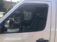 Mercedes Sprinter W901/902/903/904/905 1995–2006 Okenné deflektory (2 ks, Sunflex) fotografia 2