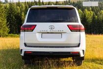 Toyota Land Cruiser 300 2021– Difúzor zadného nárazníka GXR fotografia 1