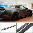Ford Mustang 2015–2023 Bočné prahy V1 (karbón) fotografia 1