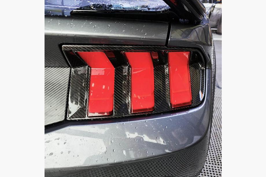 Ford Mustang 2024– Karbonové kryty zadných svetiel Fotografia 3