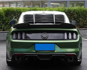 Ford Mustang 2015–2023 Spojler V7 (Karbon) fotografia 4