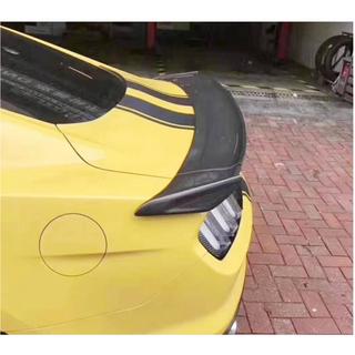 Spojler V8 (karbón) Ford Mustang 2015–2023 fotografia 3