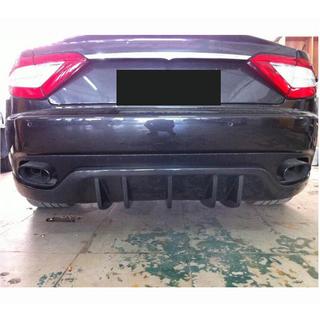 Difúzor zadného nárazníka (2007-2013, karbón) Maserati GranTurismo 2007–2019 fotografia 3