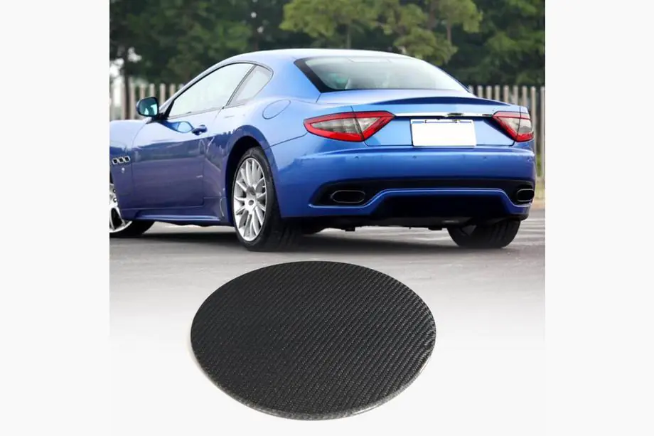 Maserati GranTurismo 2007–2019 Kryt palivovej klapky (karbón) Image