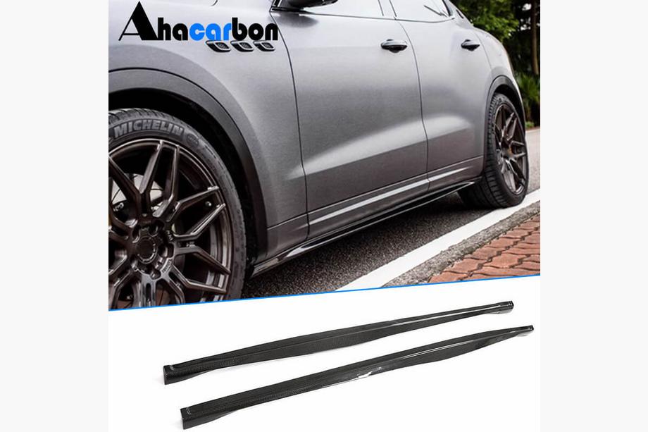 Maserati Levante 2016– Bočné prahy (karbón) Image