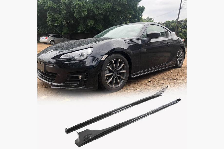 Toyota GT86 2011– Bočné prahy (karbón) Image