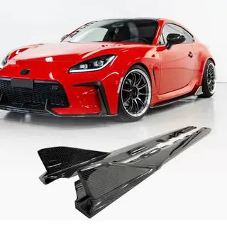 Bočné prahy V3 (Karbon) Subaru BRZ 2021– fotografia 1