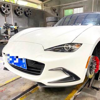 Karbonové splittery na predný nárazník (2022+, Karbón) Mazda MX-5 2014– fotografia 2