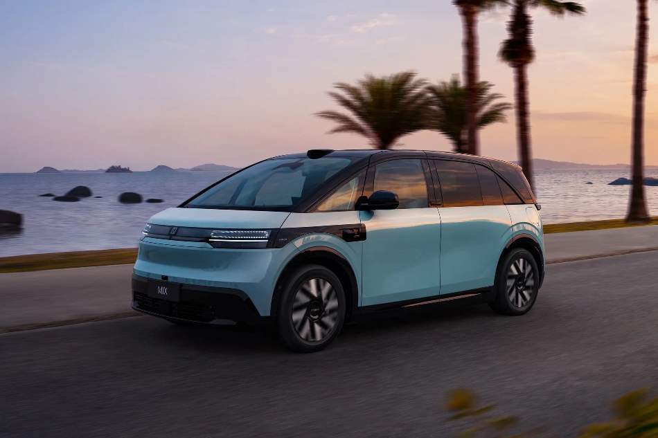 Zeekr Mix: Prehľad inovatívneho elektrického minivanu