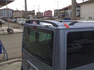 Ford Transit 2000–2014 Spojler Isikli pre nízku strechu (na lakovanie) fotografia 2