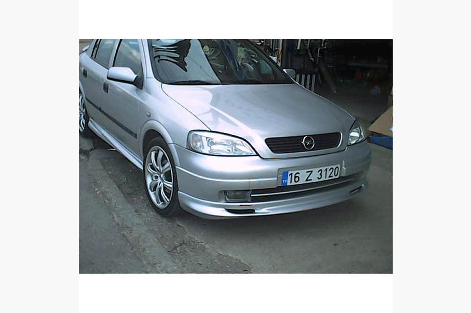 Opel Astra G Classic 1998–2012 Predný spodný nástavec HB (na lakovanie) Image
