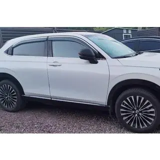 Okenné deflektory s chrómovou lištou Niken Luxury (EU/Asia, 4 ks)