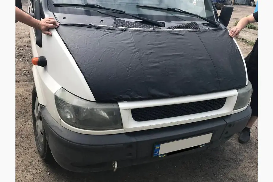 Ford Transit 2000–2014 Poťah na kapotu (2000-2006, koženka) Image