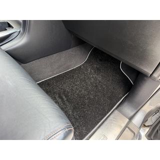 Deluxe textilné rohože (3 rady, čierne) Nissan Patrol Y62 2010–2024 fotografia 3