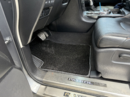 Nissan Armada 2016–2024 Deluxe textilné rohože (3 rady, čierne) fotografia 7