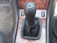 Mercedes E-trieda W124 1984–1997 Kožená hlavica radiacej páky s manžetou fotografia 5