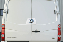 Volkswagen Crafter 2006–2016 Rámik zadného loga (nerez) fotografia 1