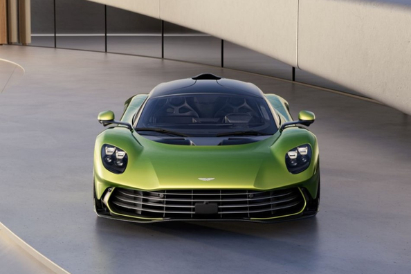 Aston Martin Valhalla: Prehľad hybridného hyperauta