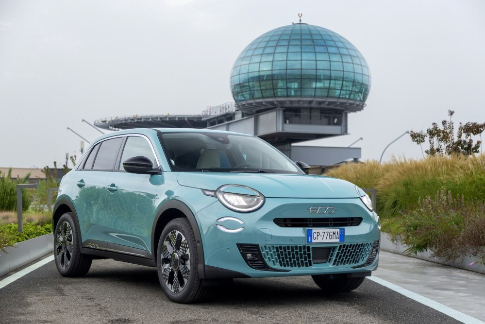 Recenzia Fiat 600e: štýlový elektrický crossover